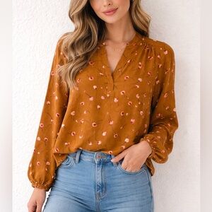 Lush Caramel Brown Red Long sleeve Floral Classic Lightweight Blouse Tops XS